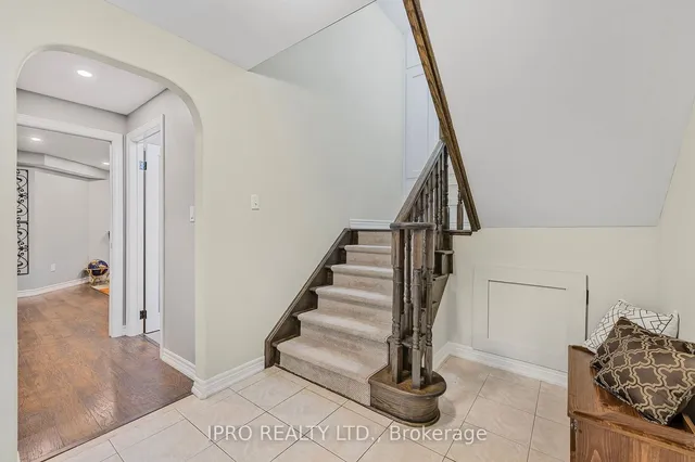 Additional image 25 of 18 Lynnvalley Cres