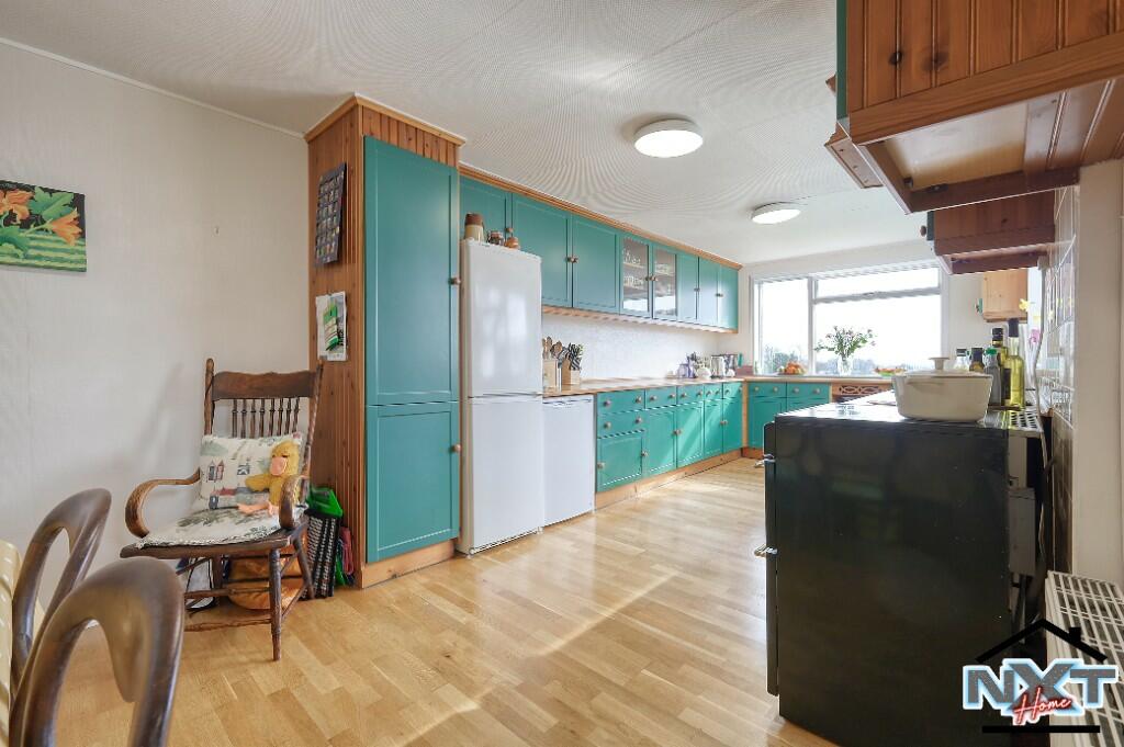 Additional image 27 of Toot Hill Road, CM5