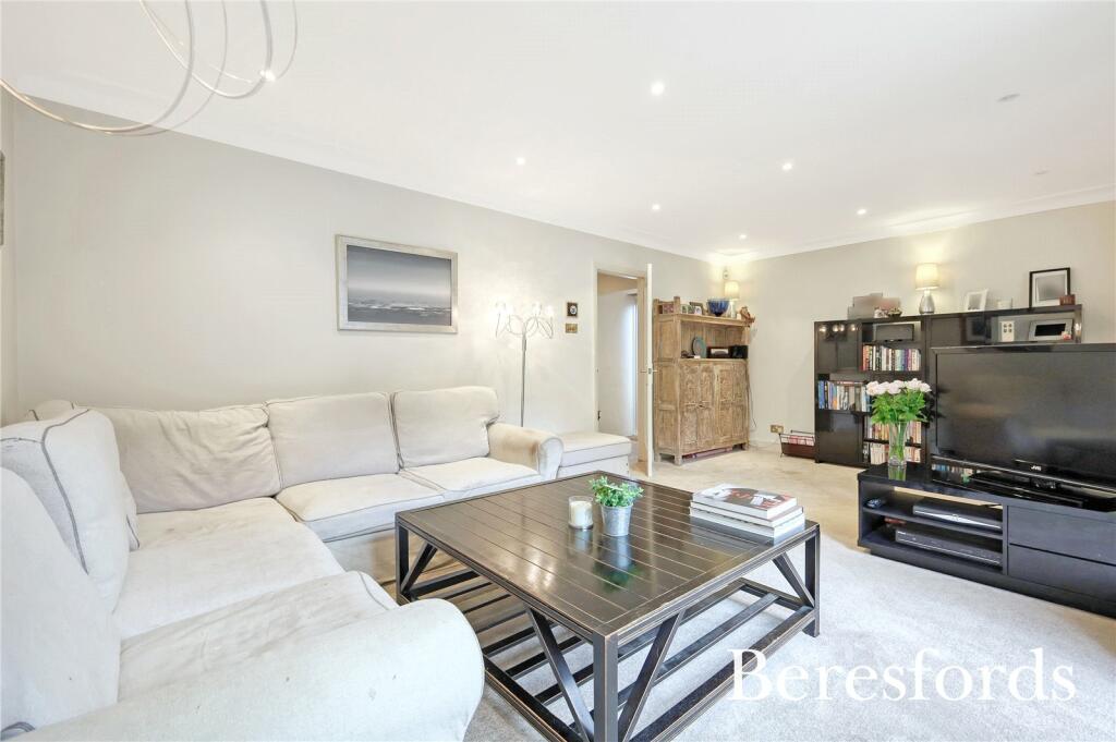 Additional image 12 of Spurgate, Hutton, CM13