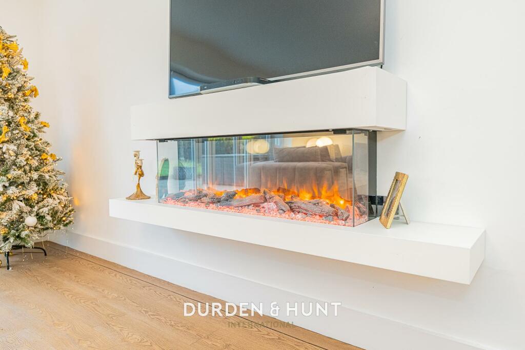 Additional image 3 of Hook End Road, Hook End, CM15