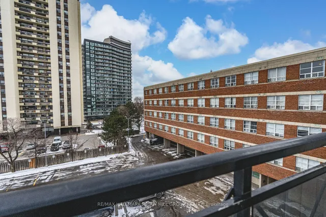 Additional image 9 of 1415 Lawrence Ave Unit 319