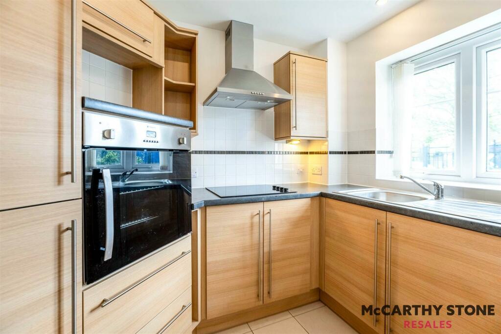 Additional image 12 of Limpsfield Road, South Croydon