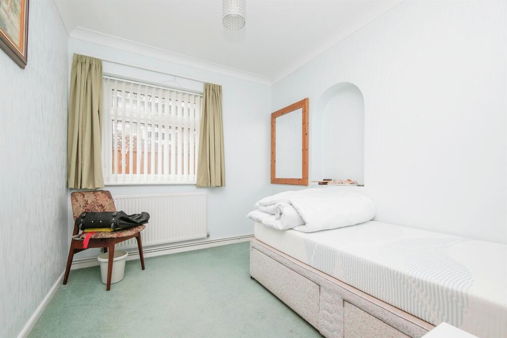 Additional image 8 of Arderne Close, Harwich