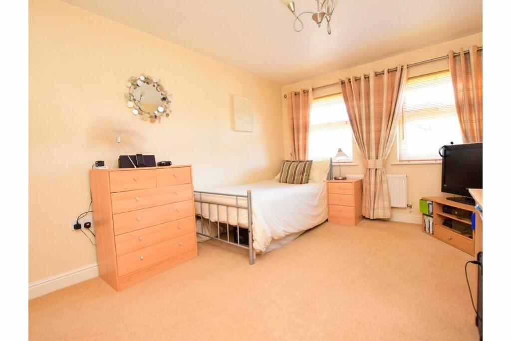 Additional image 14 of Millfield, Neston, CH64