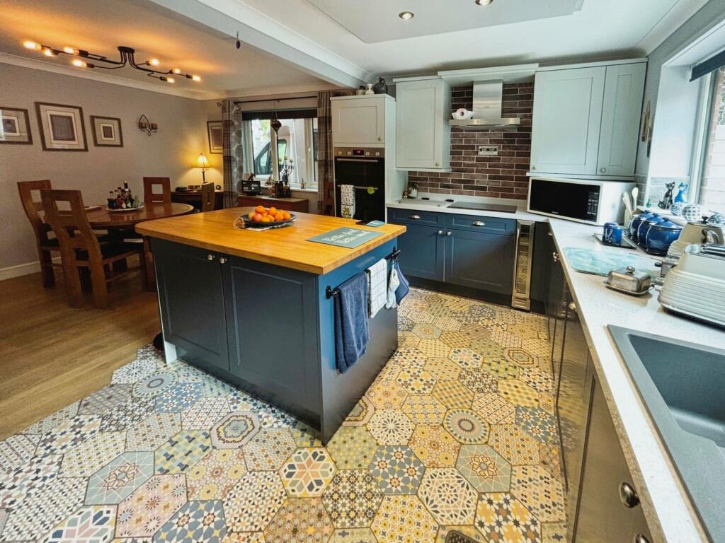 Additional image 6 of Avon Court, Mold, Flintshire, CH7