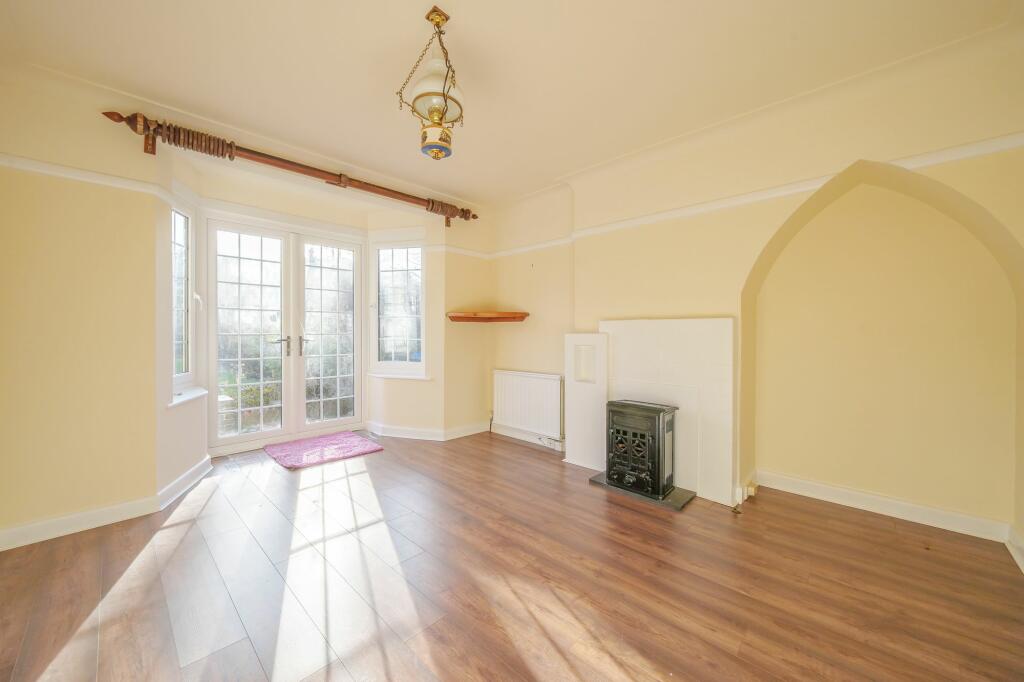 Additional image 20 of The Netherlands, Coulsdon, CR5