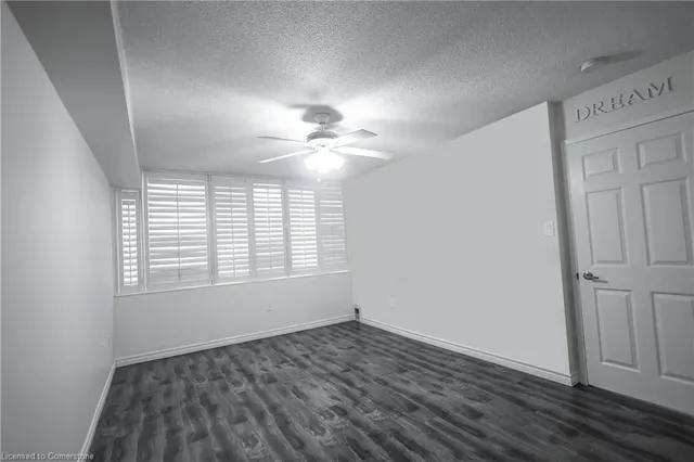 Additional image 8 of 3227 King St Unit 311