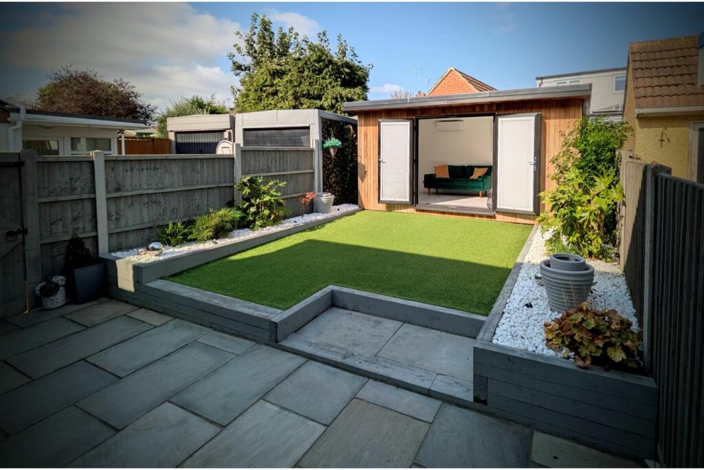 Additional image 19 of Lorraine Close, Billericay, CM11