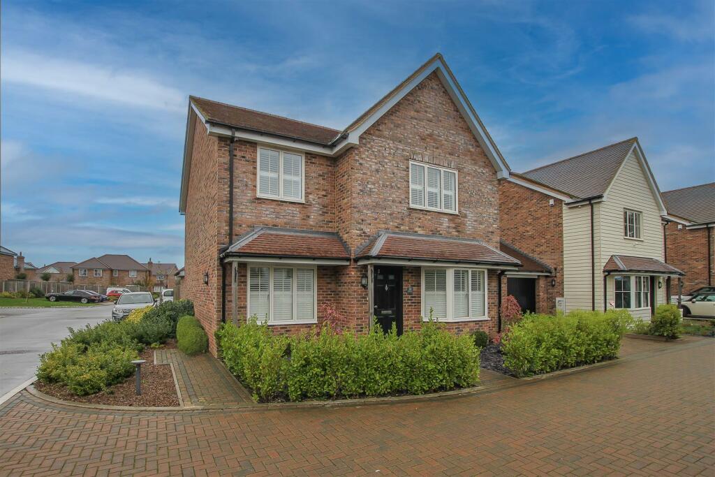 Additional image 19 of Little Ridings Lane, Ingatestone