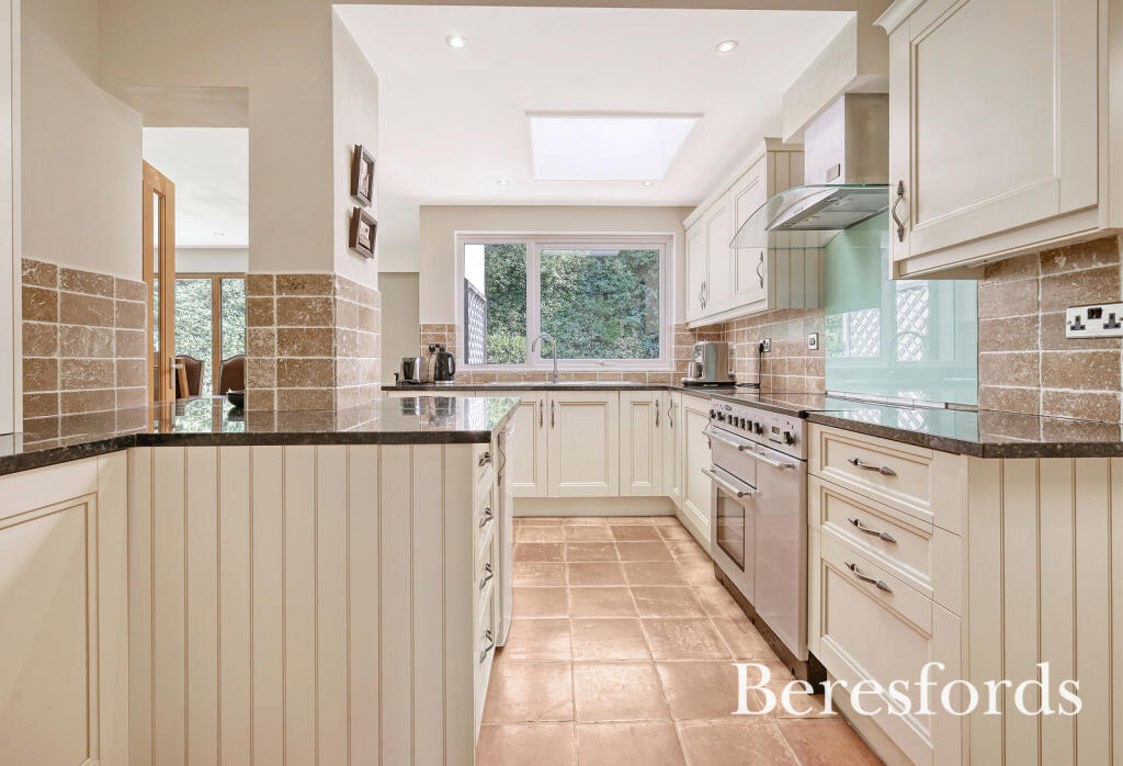 Additional image 13 of Tor Bryan, Ingatestone, CM4