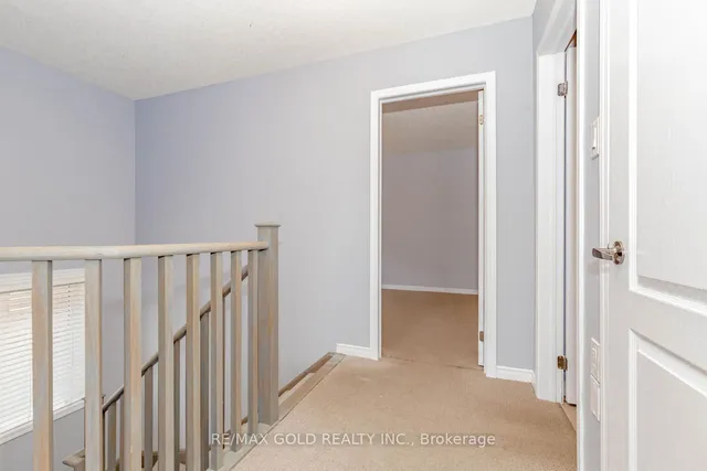 Additional image 24 of 22 Francesco St