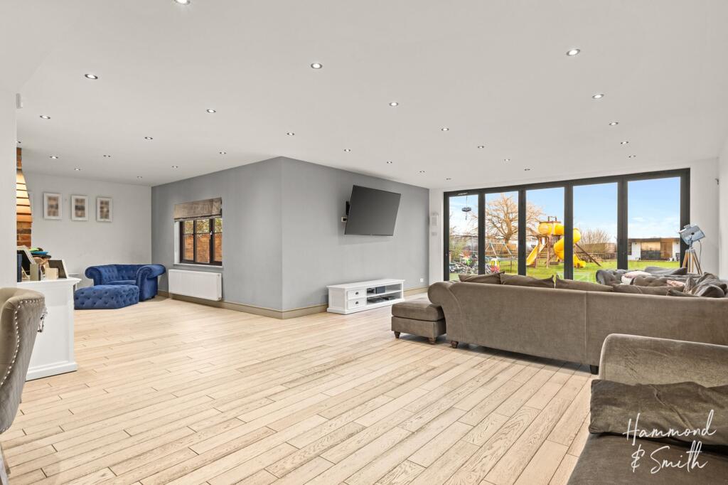 Additional image 9 of High Road, North Weald, CM16