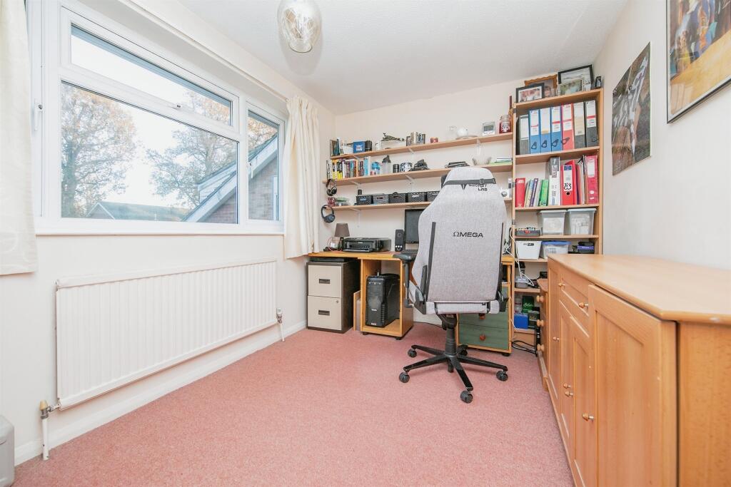 Additional image 12 of Gilderdale Close, Colchester