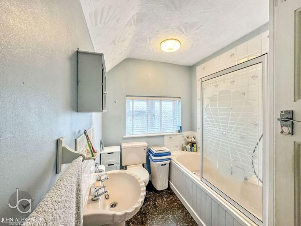 Additional image 19 of Mayflower Avenue, Harwich