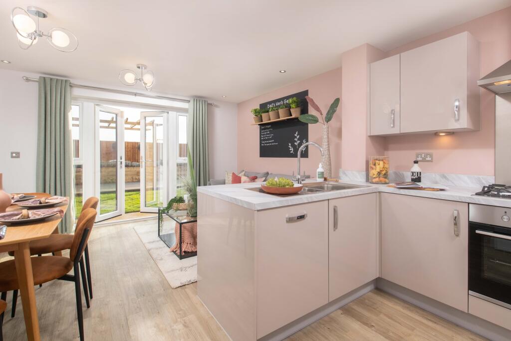 Additional image 10 of Low Road, 
Dovercourt, 
Essex, 
CO12 3TX