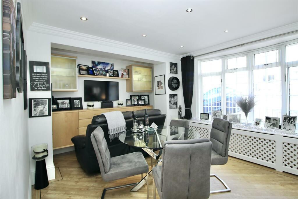 Additional image 6 of Highland Grove, Billericay