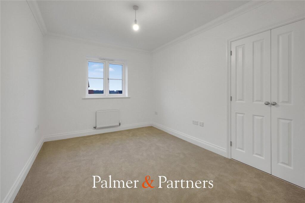 Additional image 20 of River Reach, Mistley, Manningtree, Essex, CO11