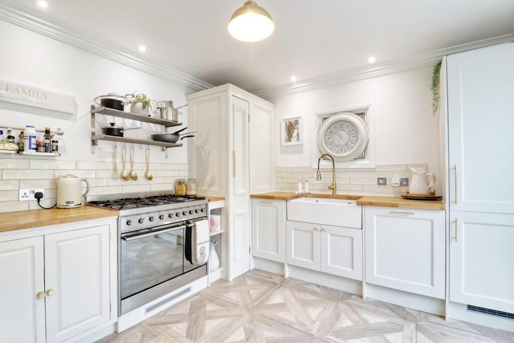 Additional image 6 of Mayfield Close, Harlow, CM17