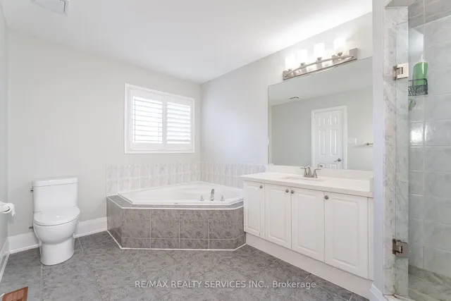 Additional image 27 of 57 Legend Lane