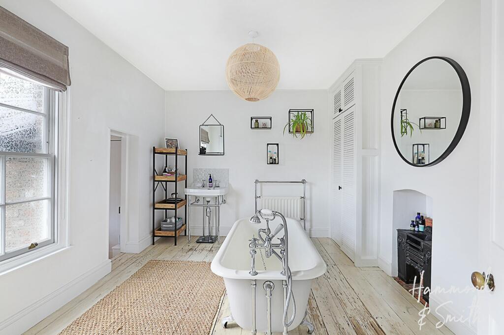 Additional image 3 of Church Hill, Epping, CM16