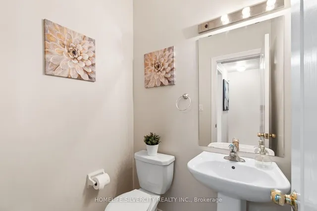 Additional image 16 of 78 New Pines Tr