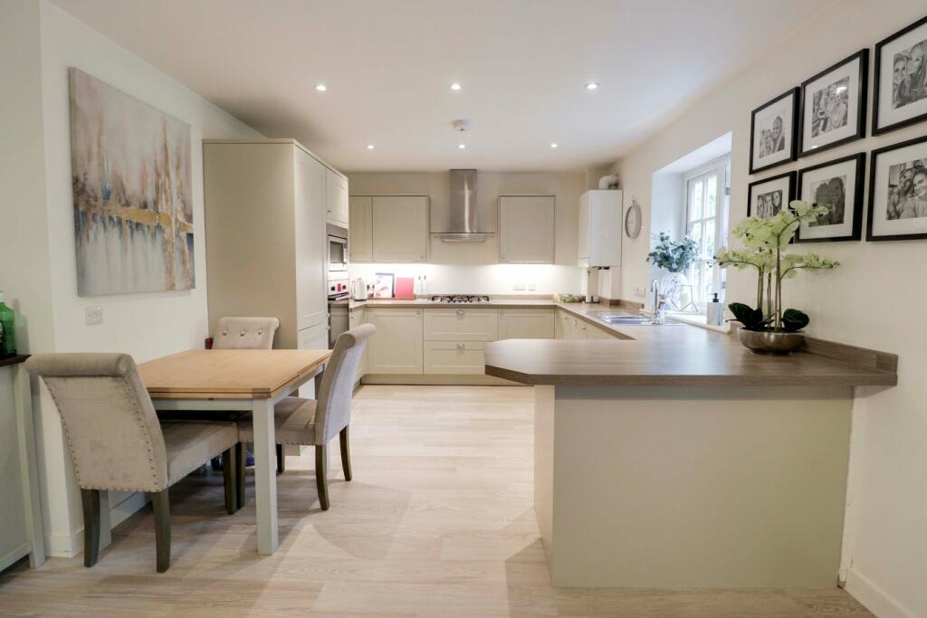 Additional image 10 of Hatfield Heath Road, Sawbridgeworth, CM21