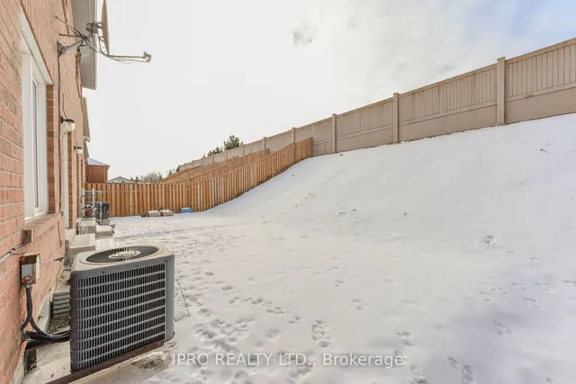 Additional image 7 of 209 Checkerberry Cres