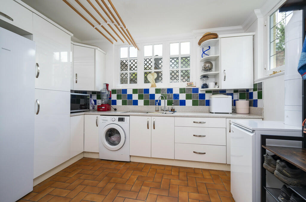 Additional image 13 of Jane Walker Park, Nayland, Suffolk