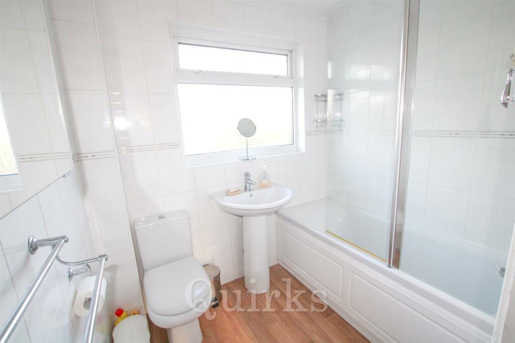 Additional image 12 of Warrington Square, Billericay