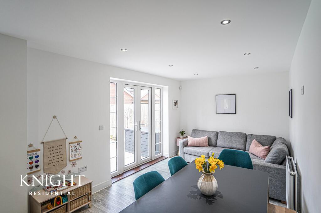 Additional image 14 of St Michaels Close, Colchester, CO4