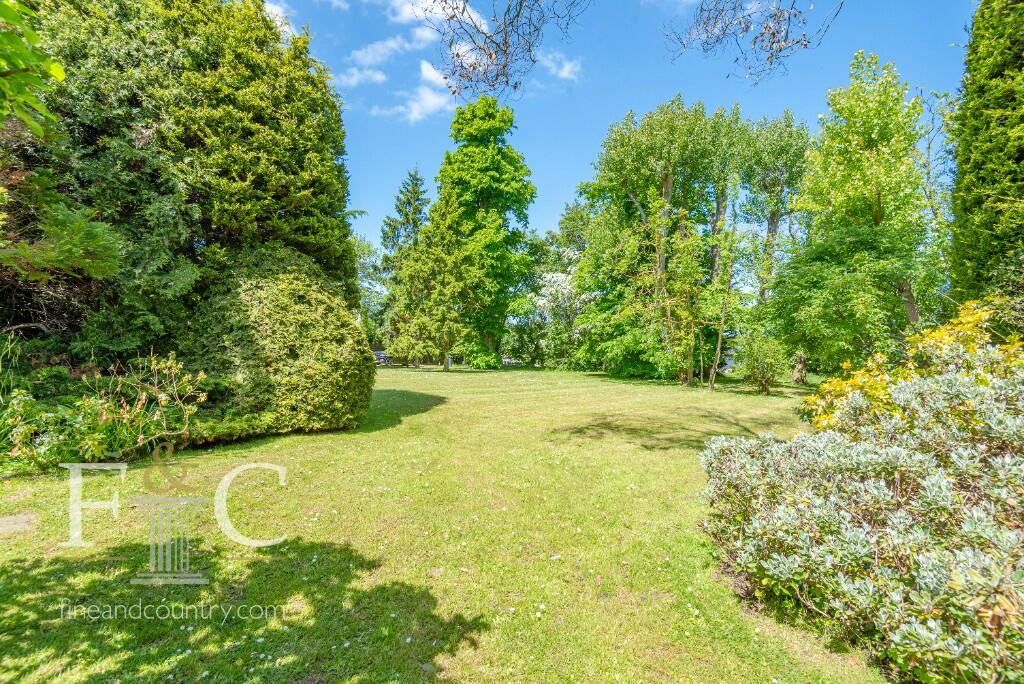 Additional image 32 of Epping Road, CM19