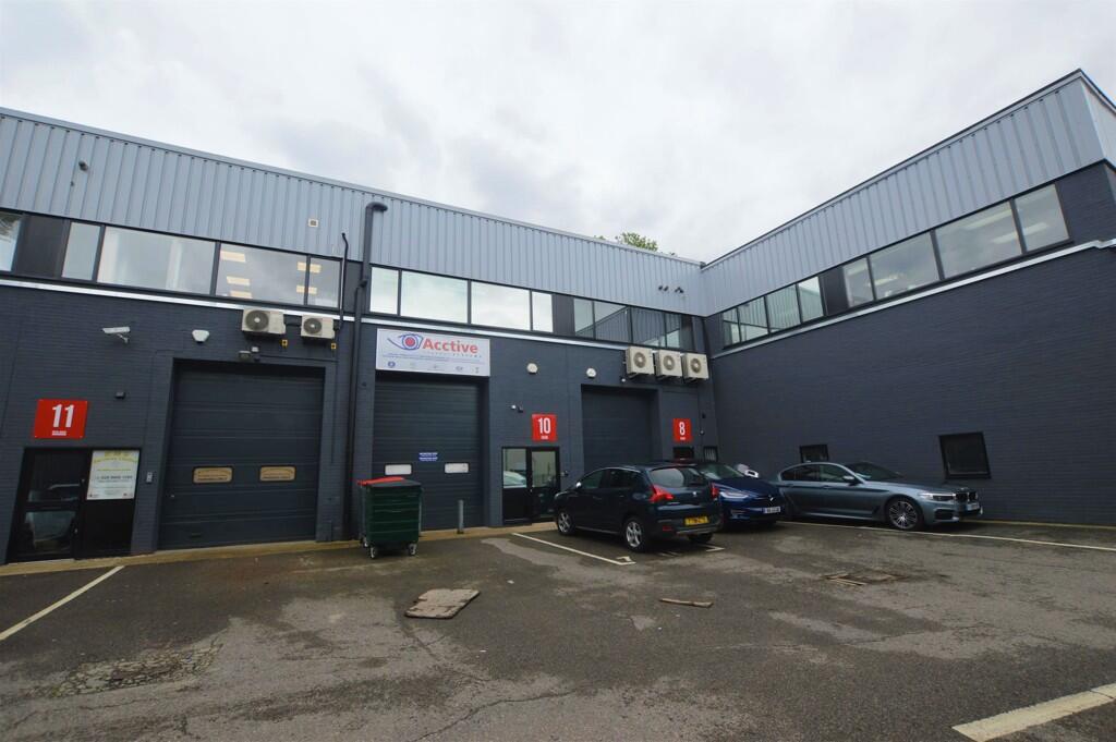 Additional image 4 of Units 14 & 15, Redlands Centre, Redlands, Coulsdon, Surrey, CR5 2HT