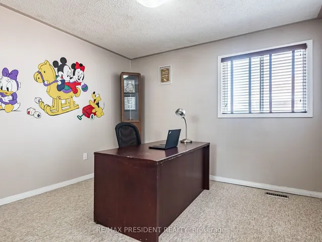 Additional image 31 of 42 Ural Circ