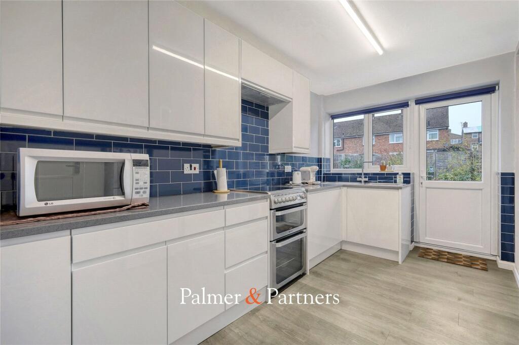 Additional image 4 of Coombe Rise, Chelmsford, Essex, CM1