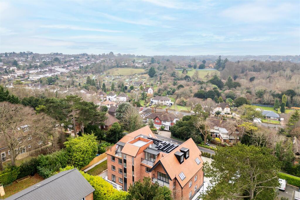 Additional image 14 of Sanderstead Road, South Croydon