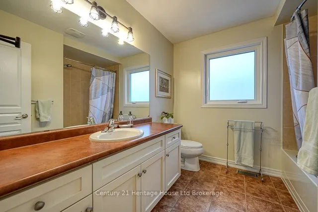 Additional image 21 of 703 Robert Ferrie Dr