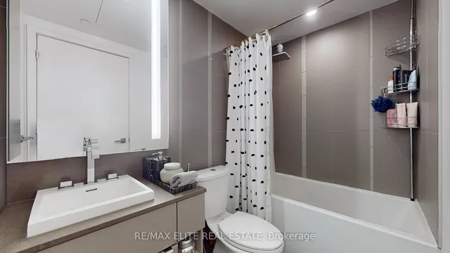 Additional image 19 of 101 Peter St Unit 2701