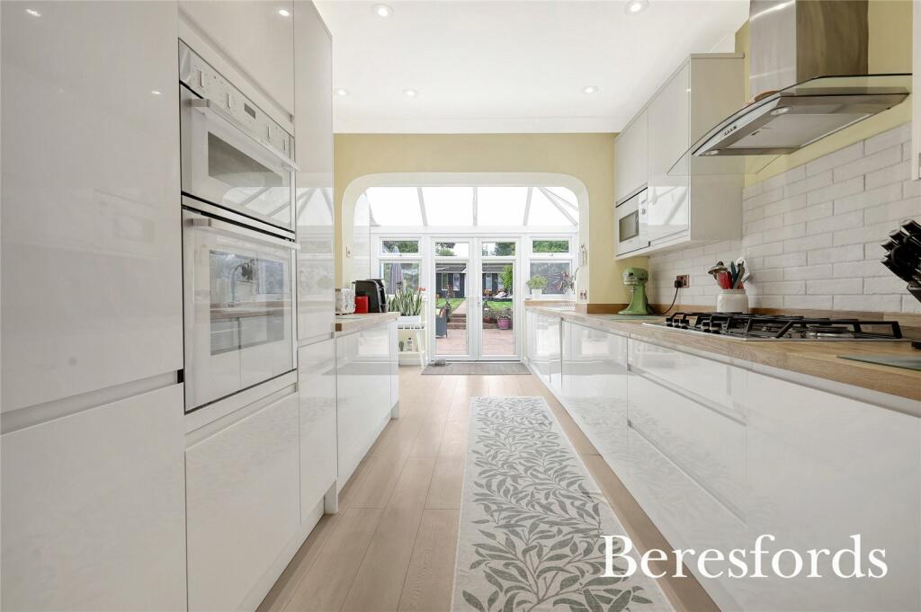 Additional image 11 of Kennel Lane, Billericay, CM11