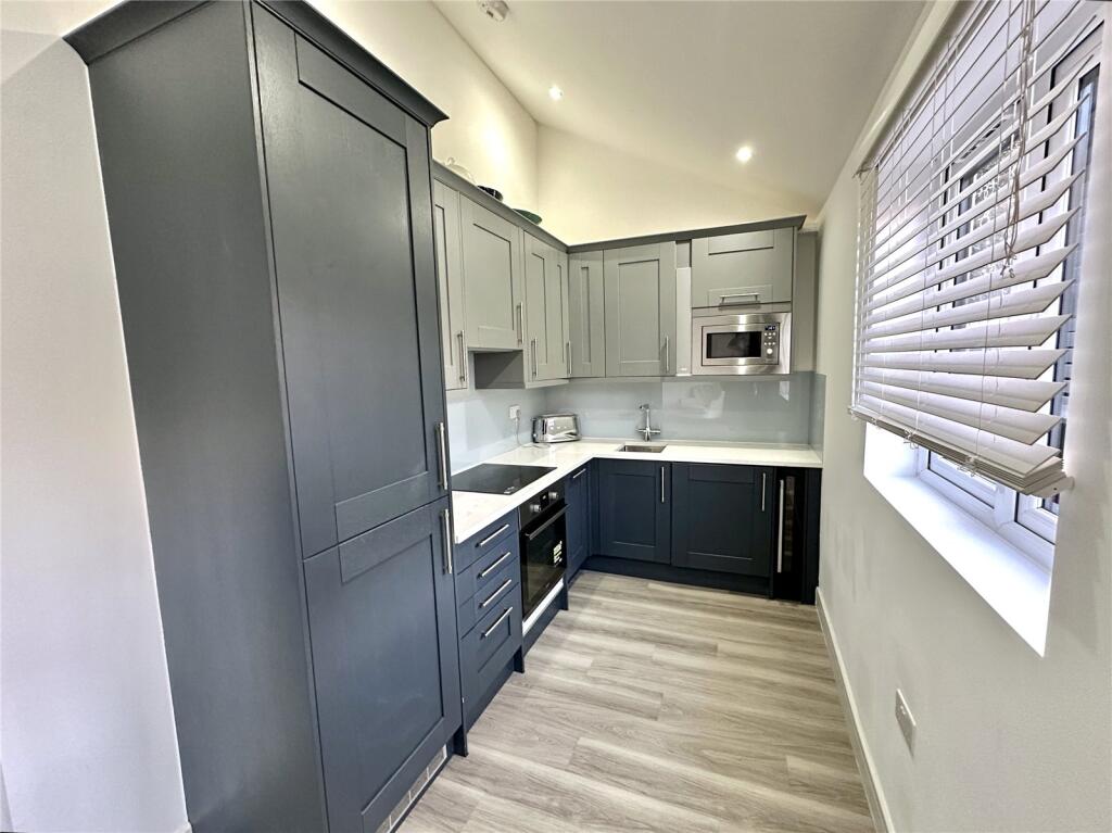 Additional image 4 of West Hill, Sanderstead, South Croydon, CR2