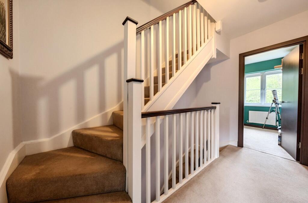 Additional image 11 of Elm Gardens, Mountnessing, CM15