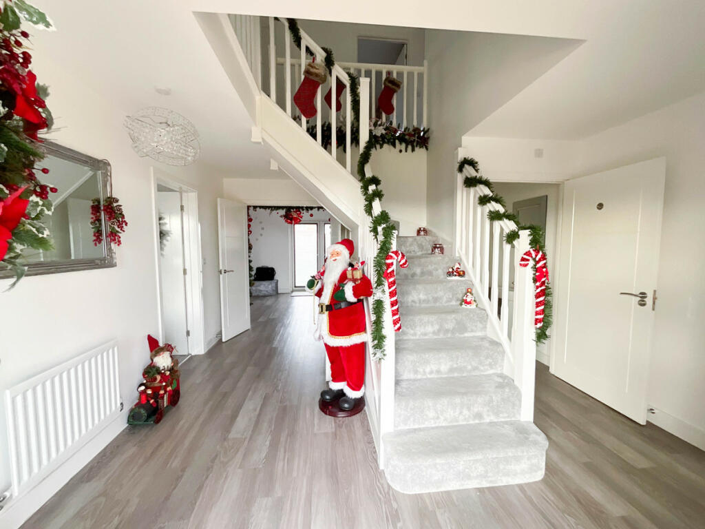 Additional image 22 of Wheatsheaf, Kirby Cross, CO13 0