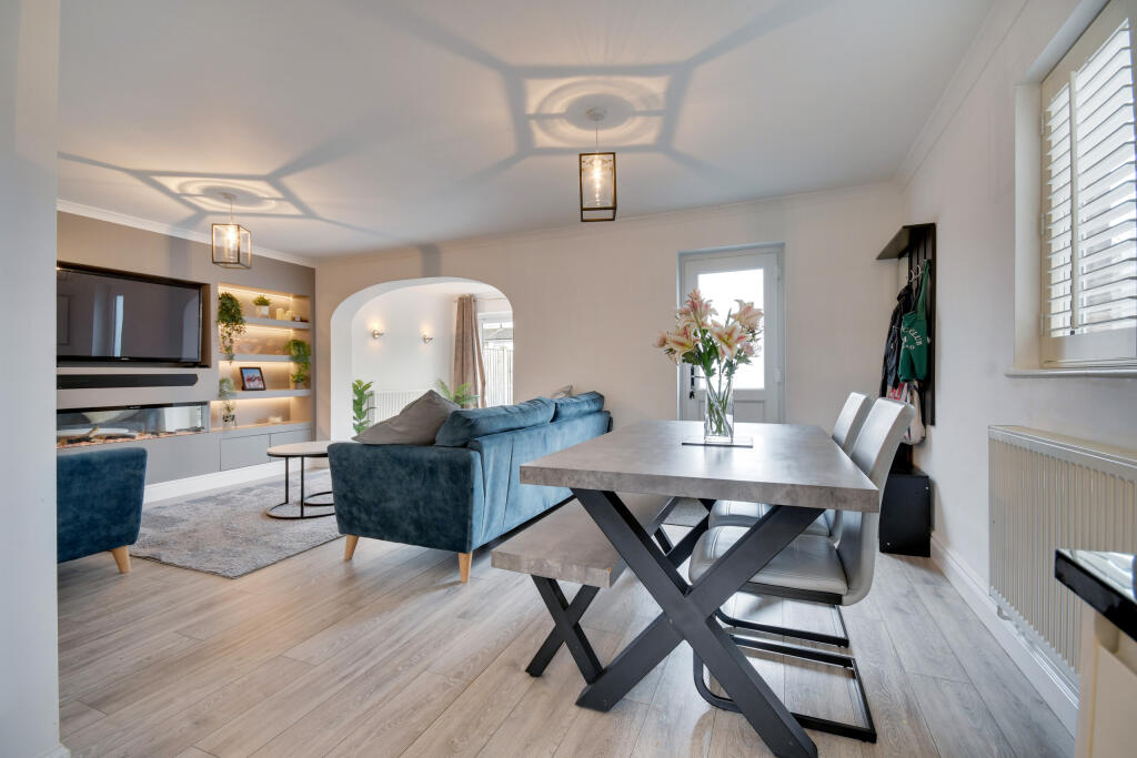 Additional image 4 of Great Cob, Springfield