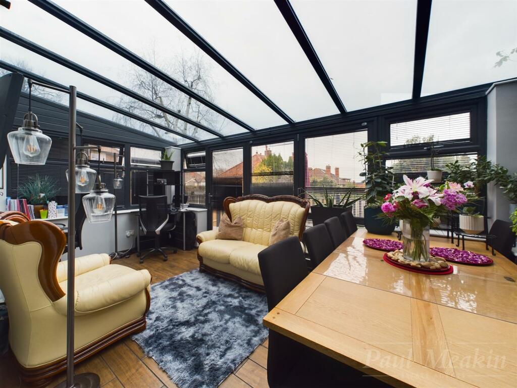 Additional image 8 of Queenhill Road, South Croydon