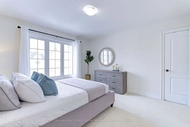 Additional image 25 of 29 Ladbrook Cres