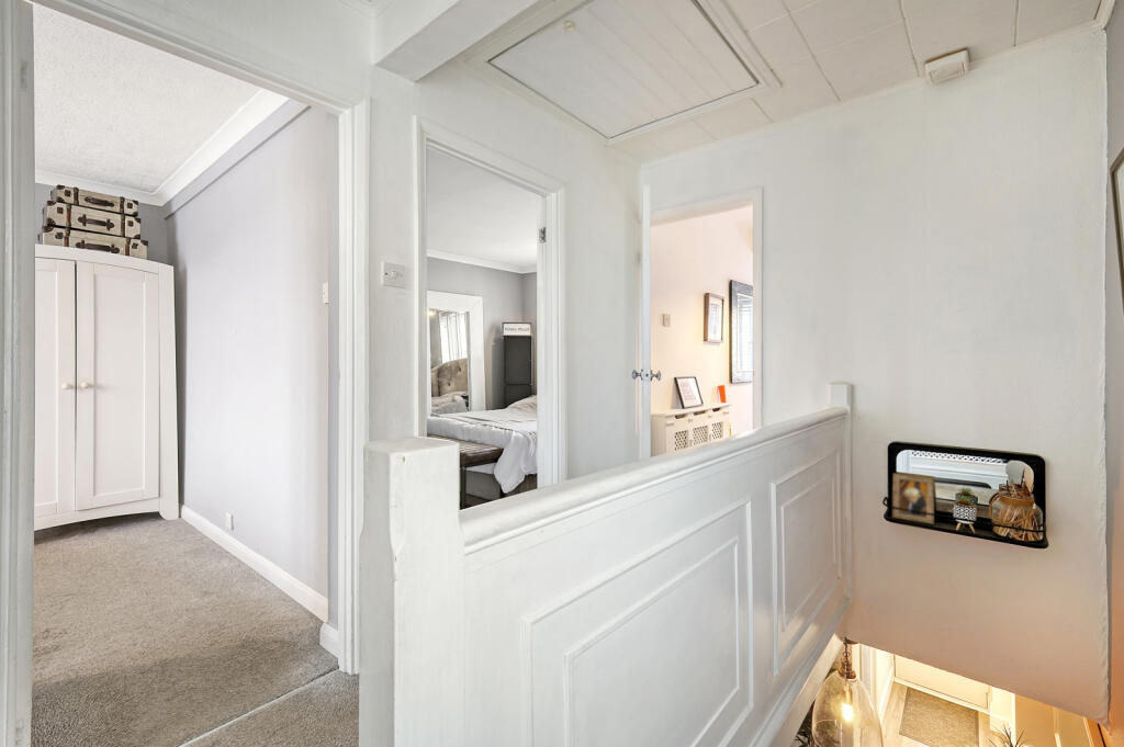 Additional image 13 of Park Lane, Ramsden Heath, CM11