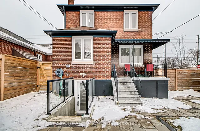 Additional image 37 of 1228 Victoria Park Ave