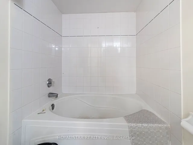 Additional image 32 of 1 Rowntree Rd Unit 209