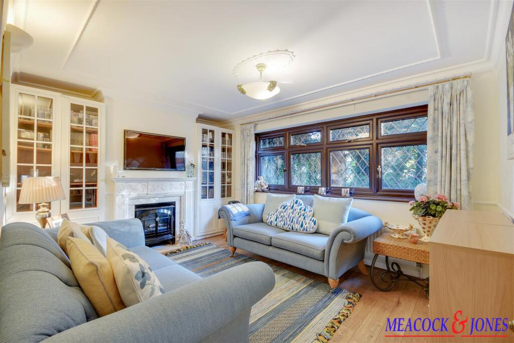 Additional image 6 of Challacombe Close, Hutton Mount, Brentwood