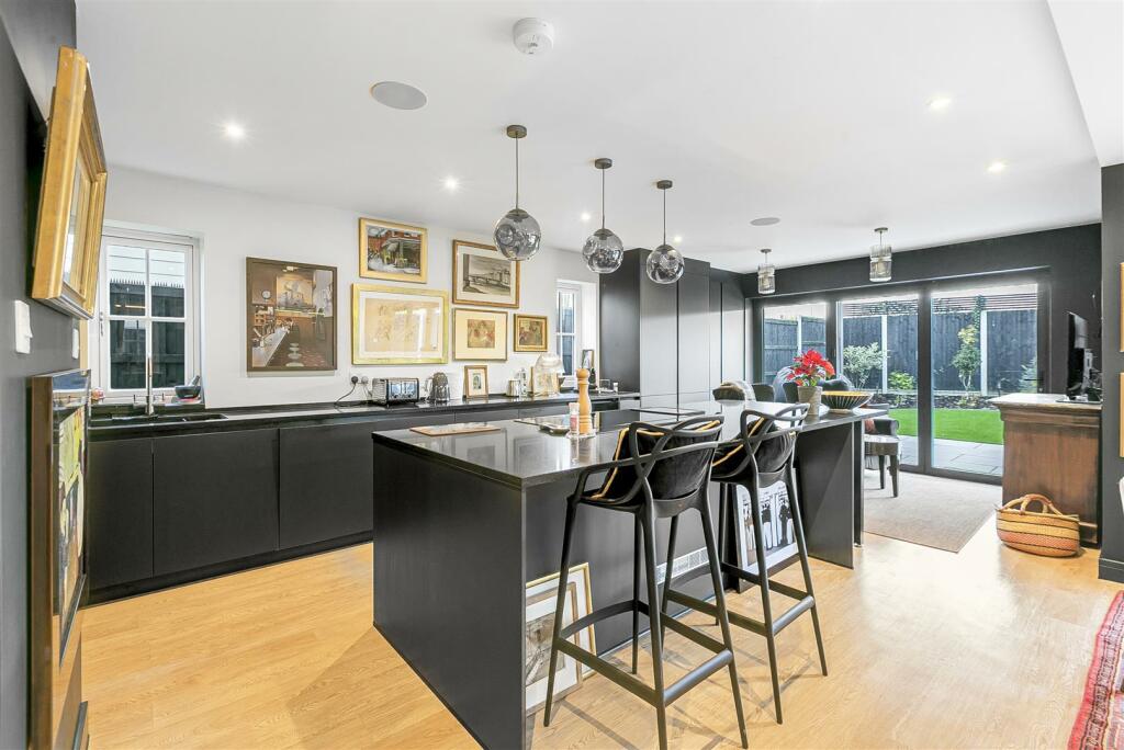 Additional image 8 of Station Road, Elsenham, Bishop's Stortford