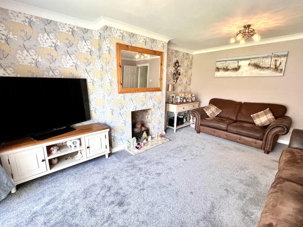 Additional image 9 of Brian Bishop Close, WALTON ON THE NAZE, CO14